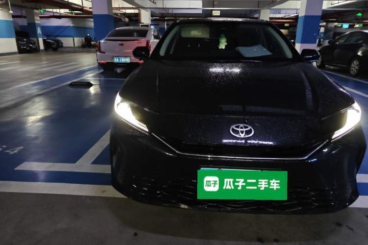 Used Toyota Camry 2026 Model Dual-Engine 2.0HGVP Luxury Edition Right Front Headlight