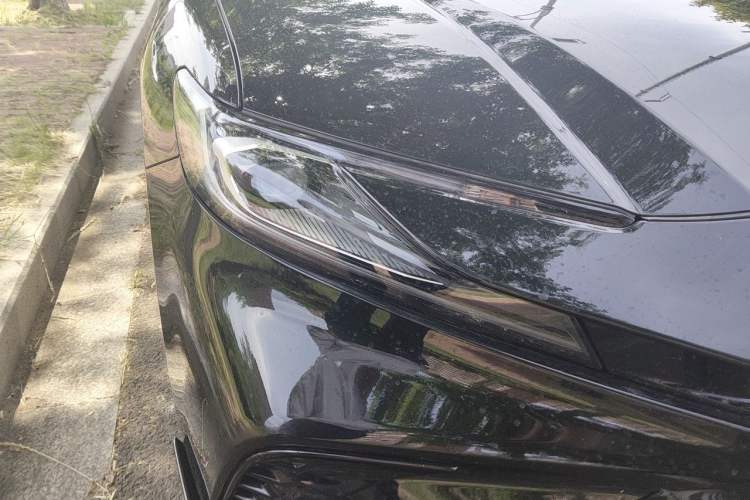 Used Toyota Camry 2026 Model Dual-Engine 2.0HSE Sport Lite Edition Right Front Headlight