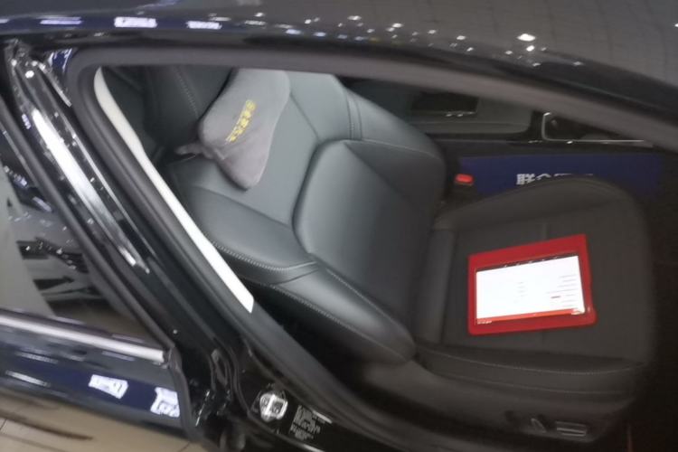 Used Toyota Camry 2026 Model Dual-Engine 2.0HSE Sport Lite Edition Right Front Seat