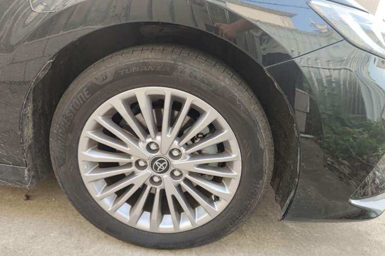 Used Toyota Camry 2026 Model Dual-Engine 2.0HGVP Luxury Edition Right Front Wheel Hub