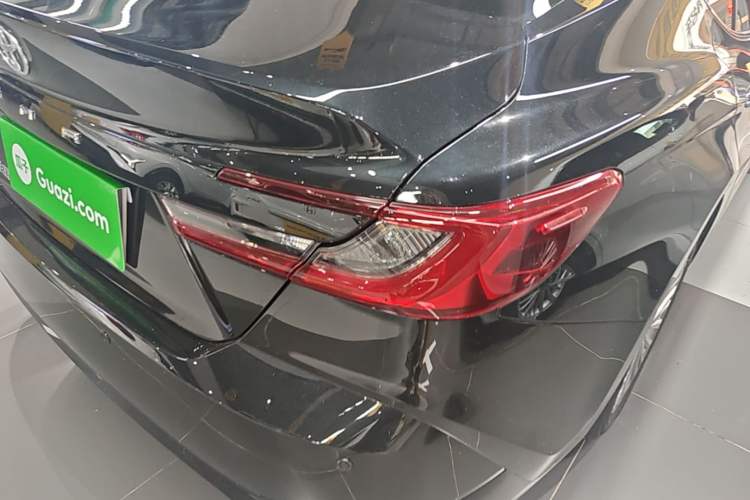 Used Toyota Camry 2026 Model 2.0GVP Luxury Edition Right Rear Taillight