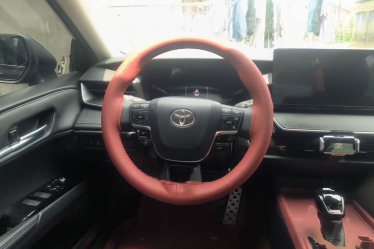 Used Toyota Camry 2026 Model Dual-Engine 2.0HSE Sport Lite Edition Steering Wheel