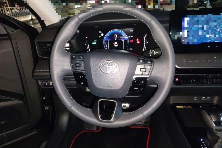 Used Toyota Camry 2026 Model Dual-Engine 2.0HSE Sport Lite Edition Steering Wheel