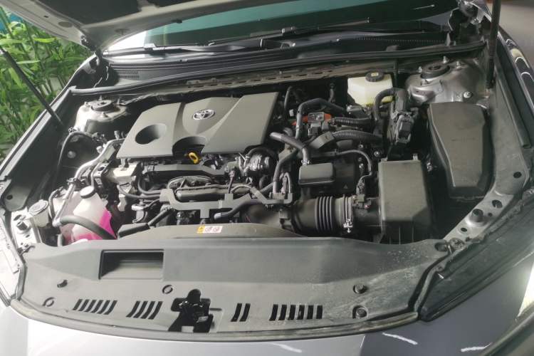 Used Toyota Camry 2026 Model Dual-Engine 2.0HSE Sport Lite Edition Engine Bay