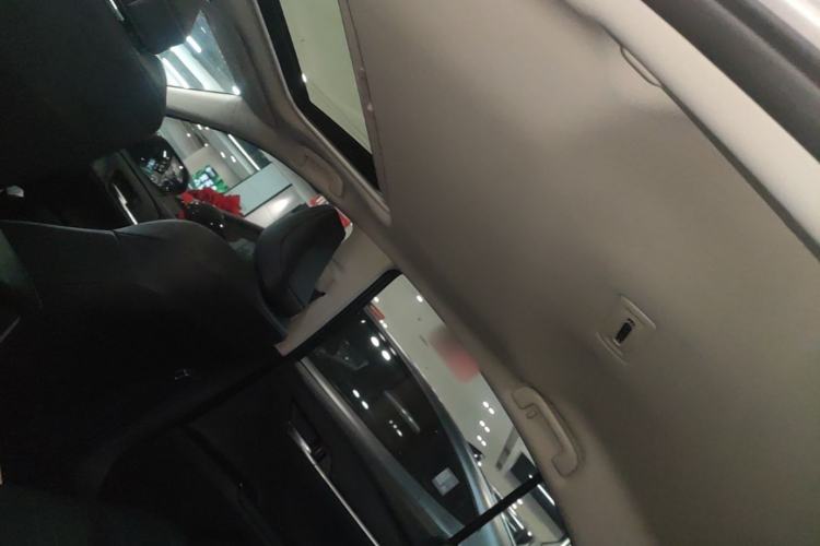 Used Toyota Camry 2026 Model 2.0E Elite Edition Headliner