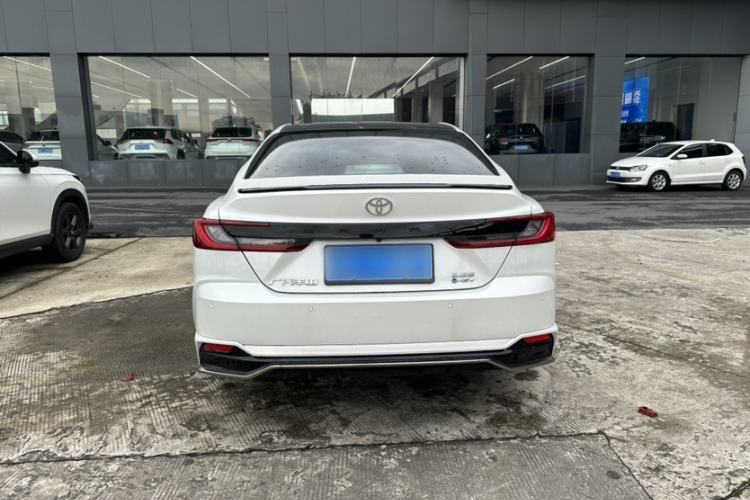 Used Toyota Camry 2026 Model Dual-Engine 2.0HXS Sport Plus Edition Exterior 4