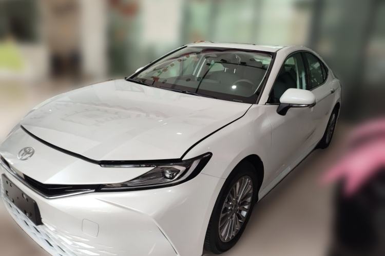 Used Toyota Camry 2026 Model Dual-Engine 2.0HGVP Luxury Edition Guazi used car, China used car export, Used car for sale, Used  cars, Cheapest cars for sale