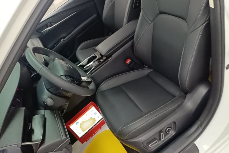 Used Toyota Camry 2026 Model 2.0GVP Luxury Edition Left Front Seat