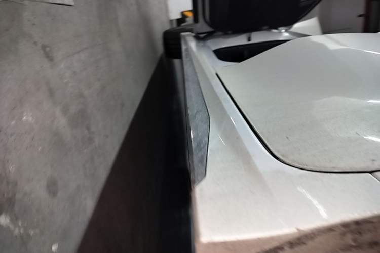 Used Toyota Camry 2026 Model Dual-Engine 2.0HXS Sport Plus Edition Left Side Sill