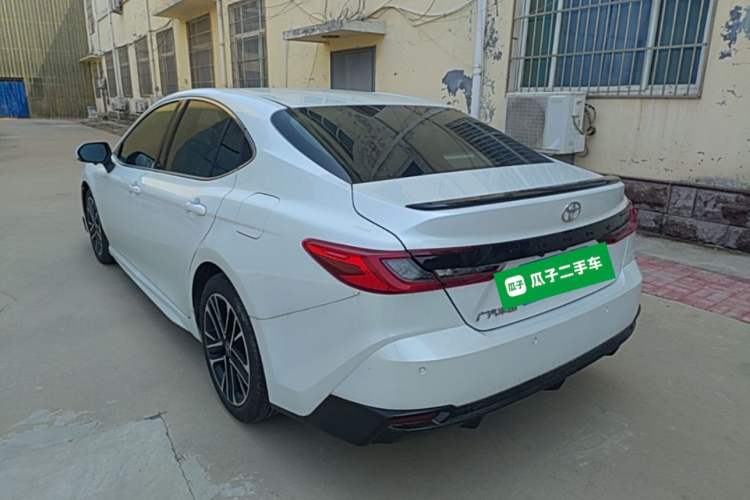 Used Toyota Camry 2026 Model Dual-Engine 2.0HSE Sport Lite Edition Rear Left 45 Deg