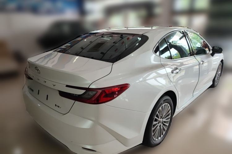 Used Toyota Camry 2026 Model Dual-Engine 2.0HGVP Luxury Edition Rear Right 45 Deg