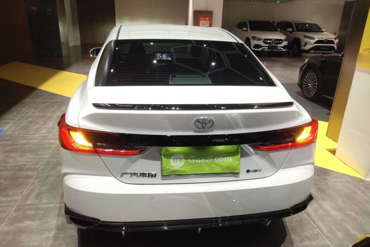 Used Toyota Camry 2026 Model Dual-Engine 2.0HSE Sport Lite Edition Rear