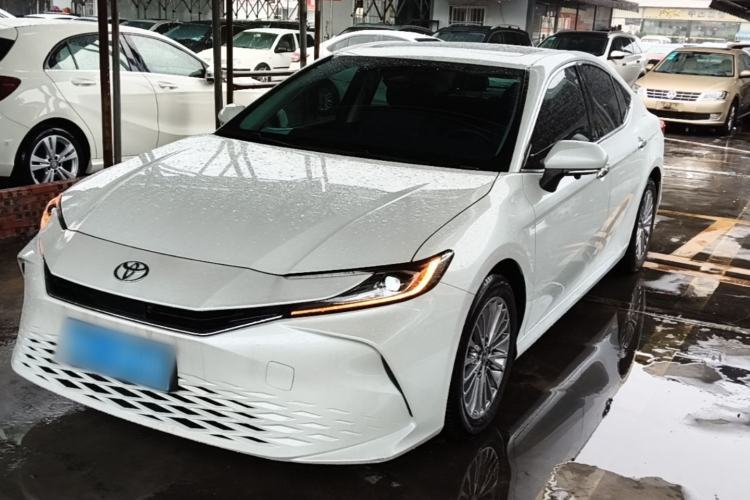 Used Toyota Camry 2026 Model Dual-Engine 2.0HGVP Luxury Edition Guazi used car, China used car export, Used car for sale, Used  cars, Cheapest cars for sale