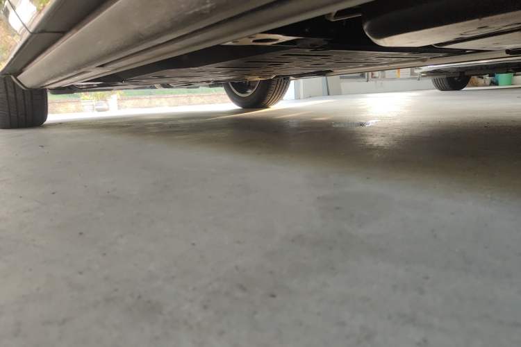 Used Toyota Century 2024 3.5L PHEV Base Version Chassis Rear Left