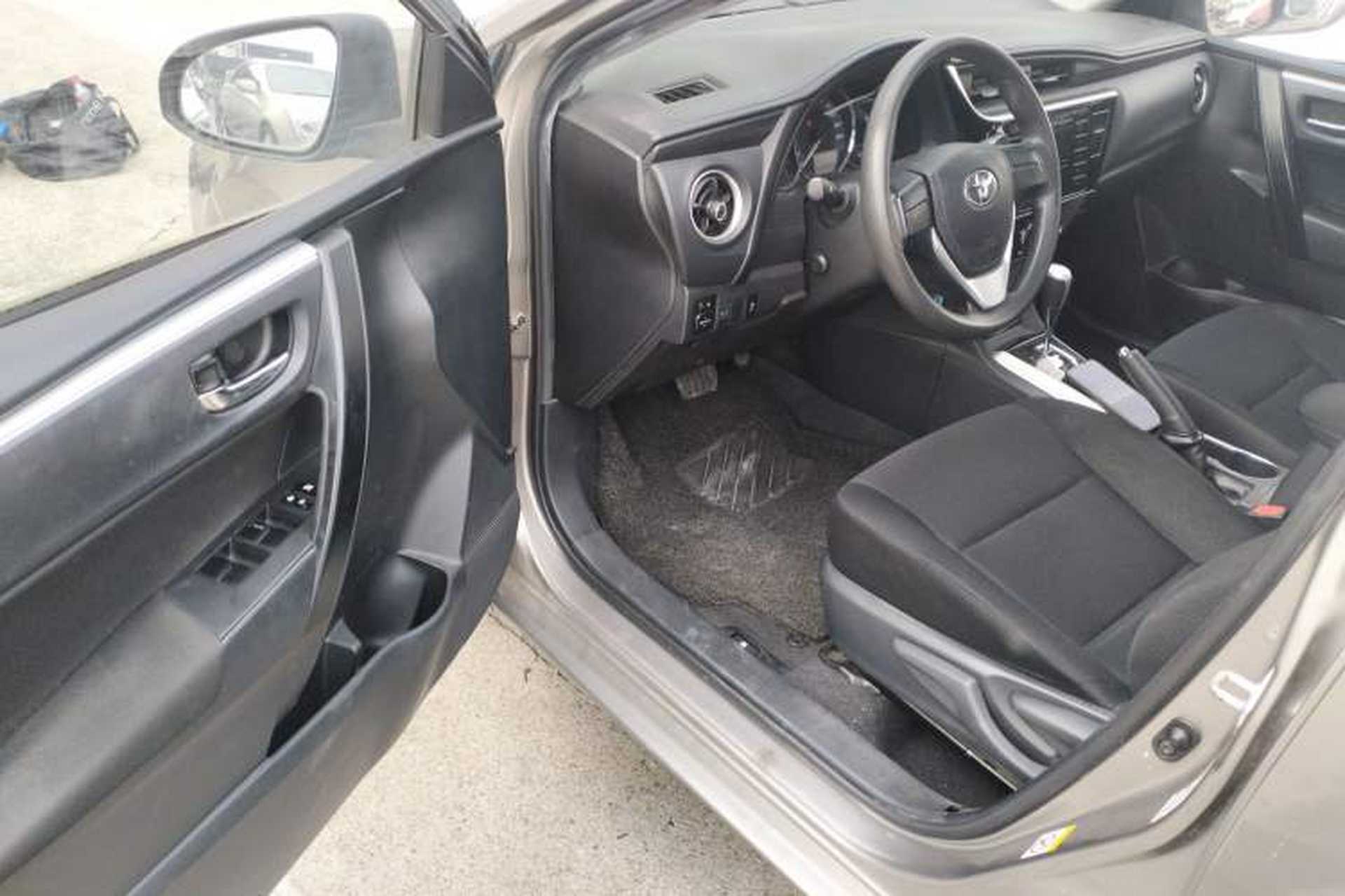 Used Toyota Corolla 2017 Revised Version 1.2T S-CVT GL Driver Seat