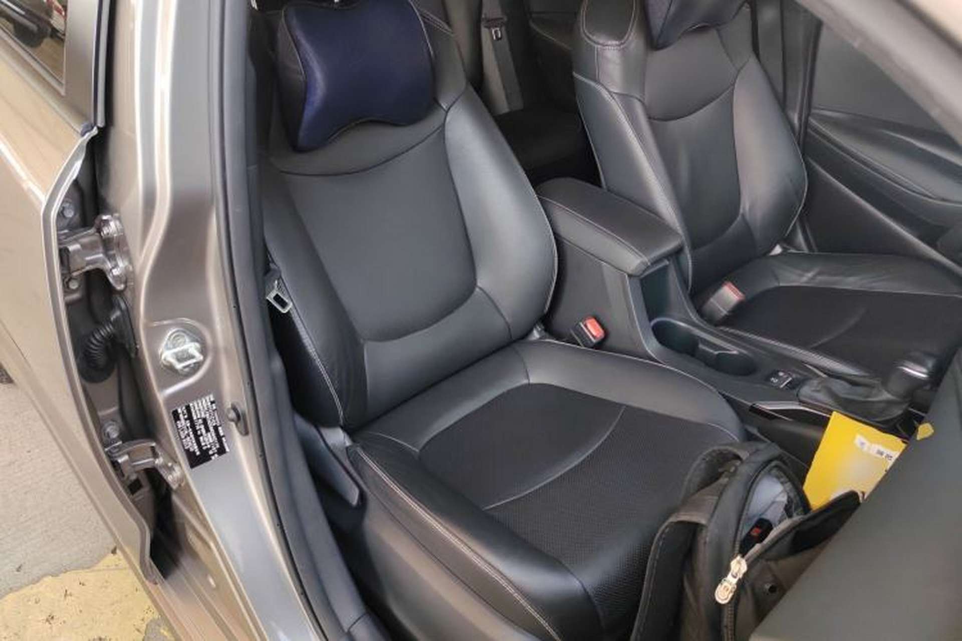 Used Toyota Corolla 2019 1.2T S-CVT GL-i Luxury Edition Right Front Seat