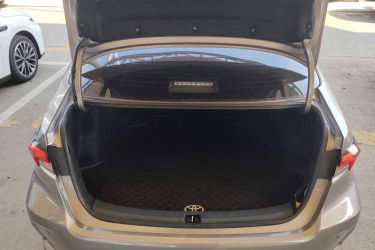 Used Toyota Corolla 2019 1.2T S-CVT GL-i Luxury Edition Trunk