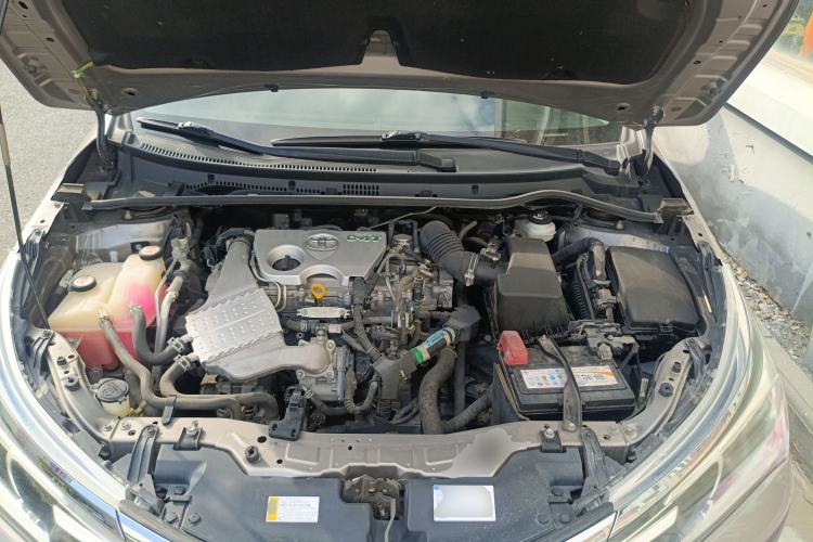 Used Toyota Corolla 2017 Revised Version 1.2T S-CVT GL-i Engine Bay