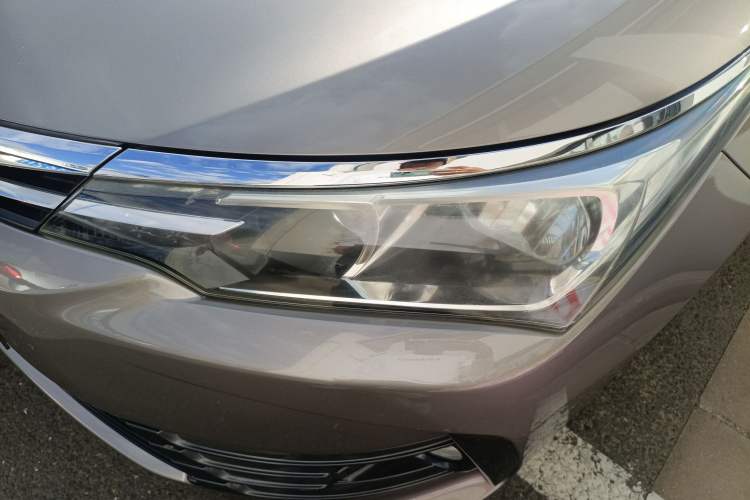 Used Toyota Corolla 2017 Revised Version 1.2T S-CVT GL-i Left Front Headlight