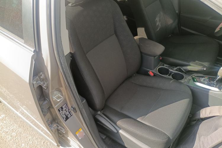 Used Toyota Corolla 2017 Revised Version 1.2T S-CVT GL-i Right Front Seat