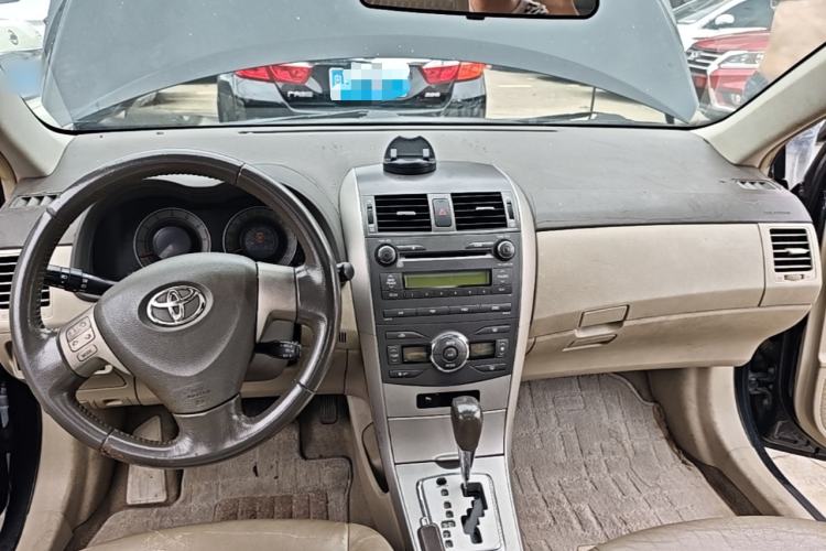 Used Toyota Corolla 2007 1.8L Automatic PREMIUM Center Console
