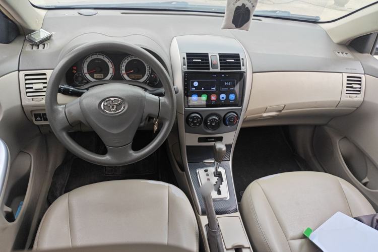 Used Toyota Corolla 2007 1.6L Automatic GL Center Console
