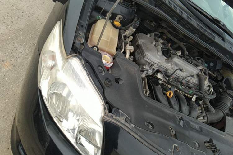 Used Toyota Corolla 2007 1.6L Manual GL Engine Bay Right
