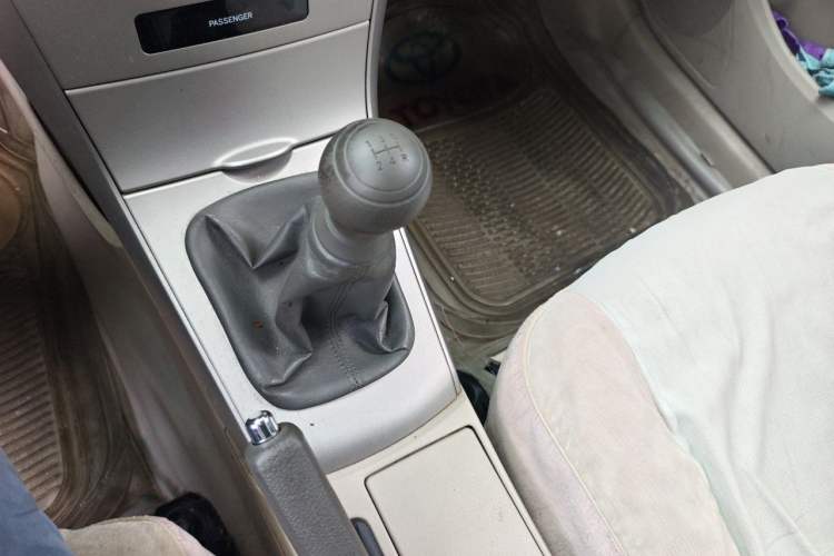 Used Toyota Corolla 2007 1.6L Manual GL Gear Lever