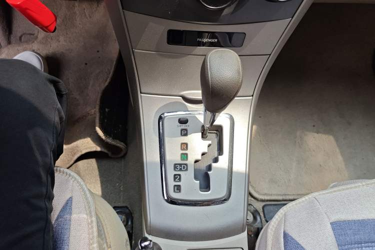 Used Toyota Corolla 2007 1.6L Automatic GL Gear Lever