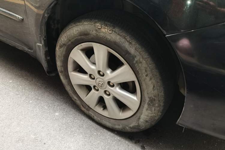 Used Toyota Corolla 2007 1.6L Manual GL Right Front Wheel Hub