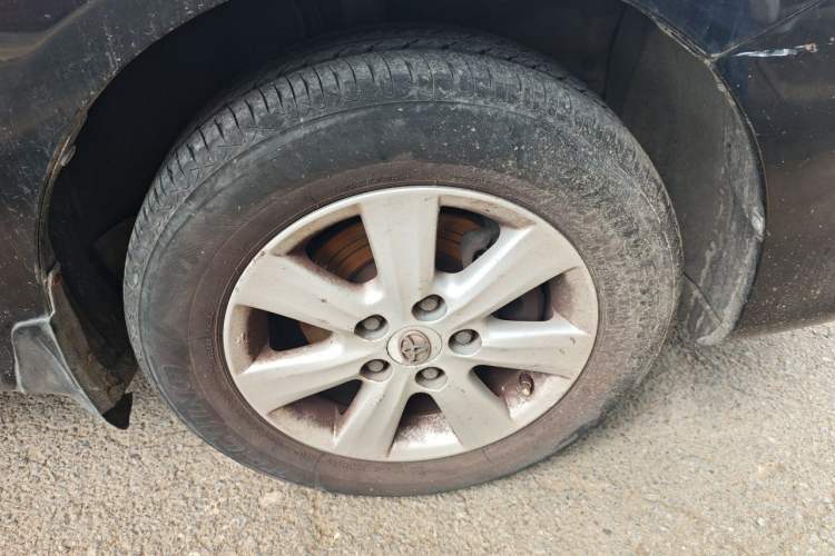 Used Toyota Corolla 2007 1.6L Manual GL Right Front Wheel Hub