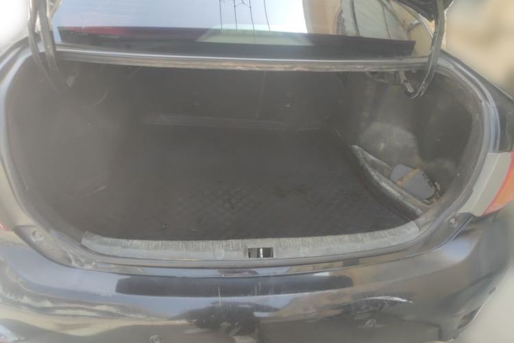 Used Toyota Corolla 2007 1.6L Automatic GL Trunk