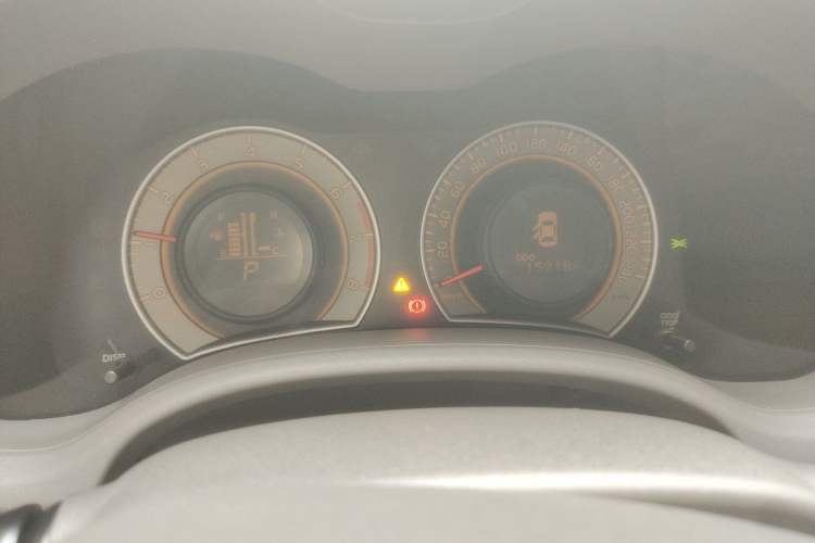 Used Toyota Corolla 2007 1.8L Automatic GLX-i Odometer Close Up