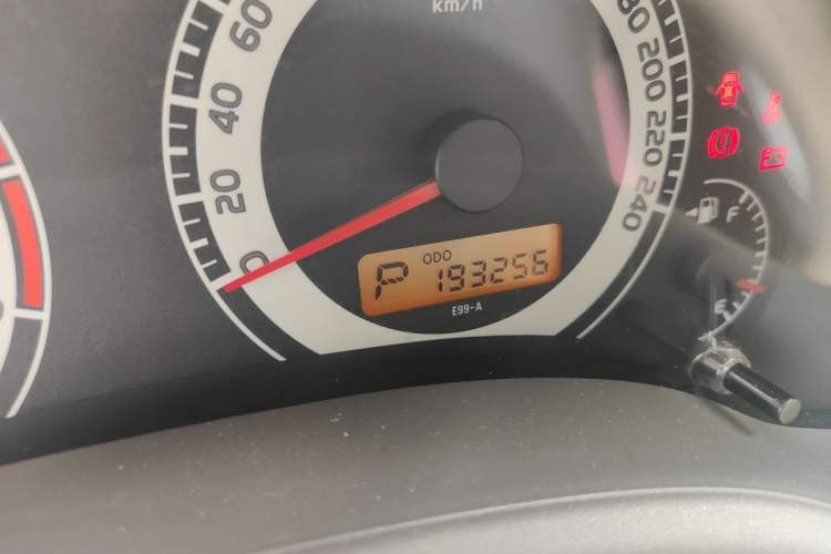 Used Toyota Corolla 2007 1.6L Automatic GL Odometer Close Up
