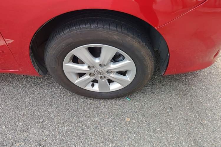Used Toyota Corolla 2007 1.6L Automatic GL Right Front Wheel Hub