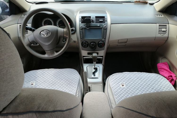 Used Toyota Corolla 2007 1.6L Automatic GL Center Console