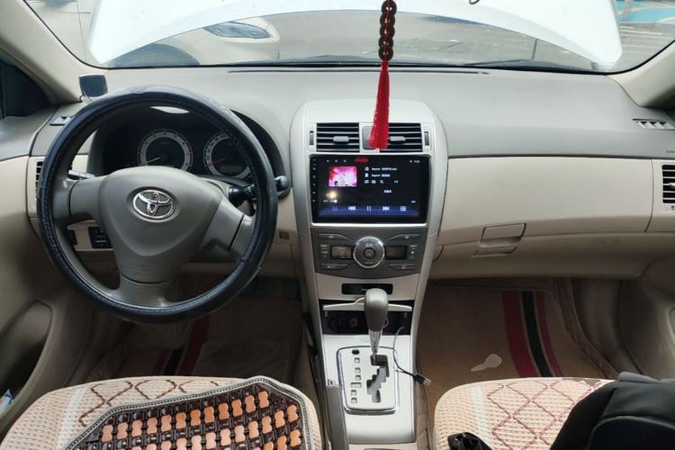 Used Toyota Corolla 2007 1.8L Automatic GL-i Center Console