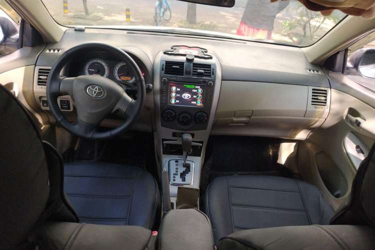 Used Toyota Corolla 2007 1.6L Automatic GL Center Console