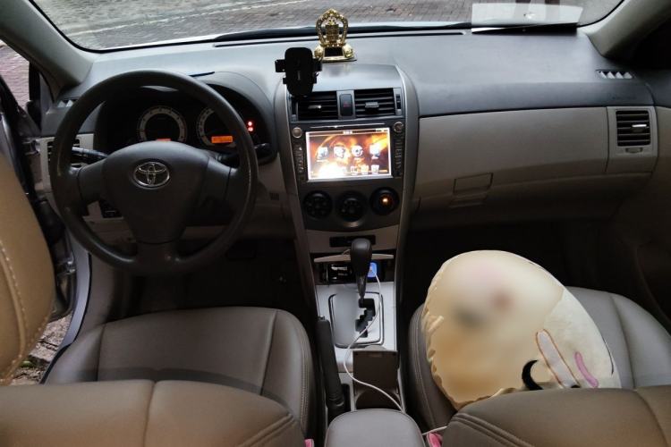 Used Toyota Corolla 2007 1.6L Automatic GL Center Console