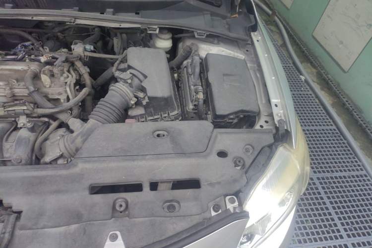 Used Toyota Corolla 2007 1.6L Automatic GL Engine Bay Left