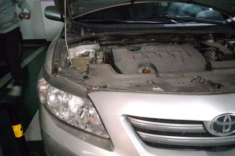 Used Toyota Corolla 2007 1.8L Automatic GLX-i Engine Bay Right