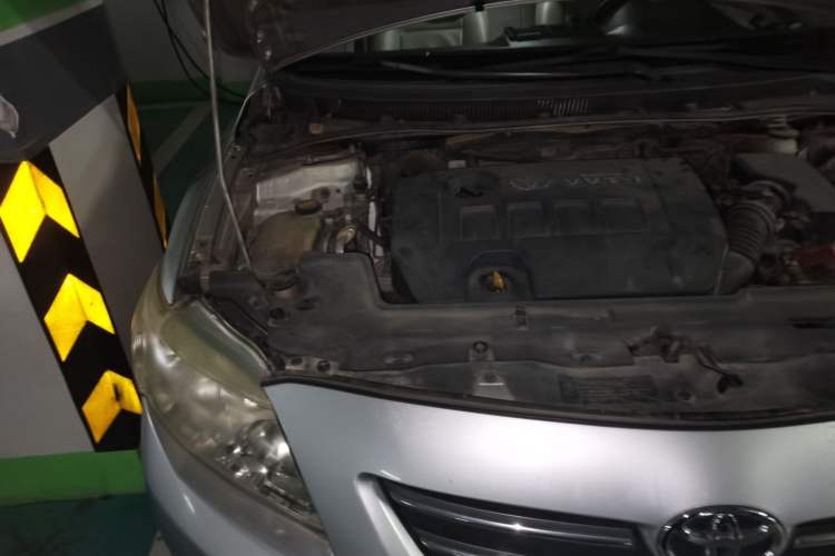 Used Toyota Corolla 2007 1.6L Automatic GL Engine Bay Right