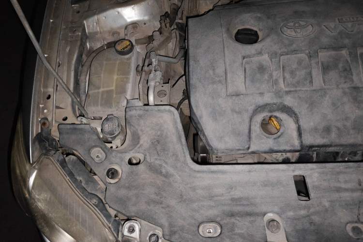 Used Toyota Corolla 2007 1.6L Manual GL Engine Bay Right