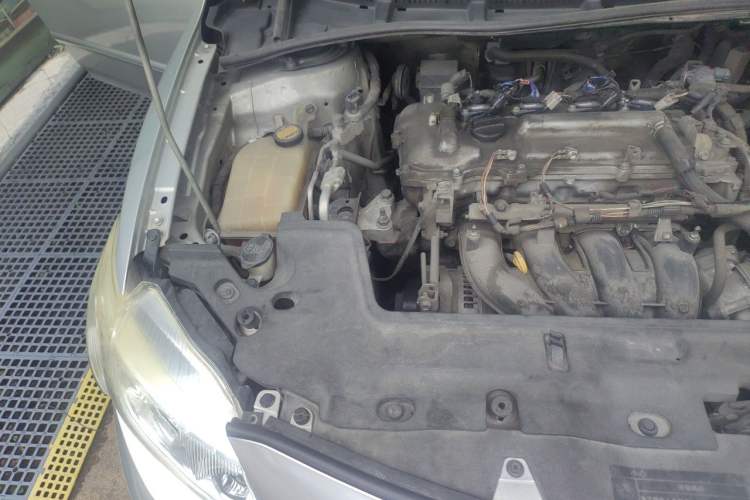 Used Toyota Corolla 2007 1.6L Automatic GL Engine Bay Right