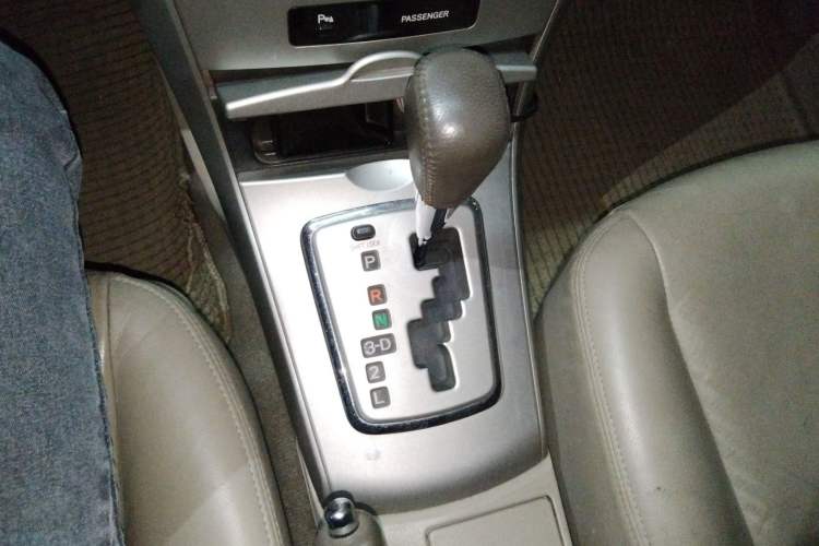 Used Toyota Corolla 2007 1.8L Automatic GLX-i Gear Lever