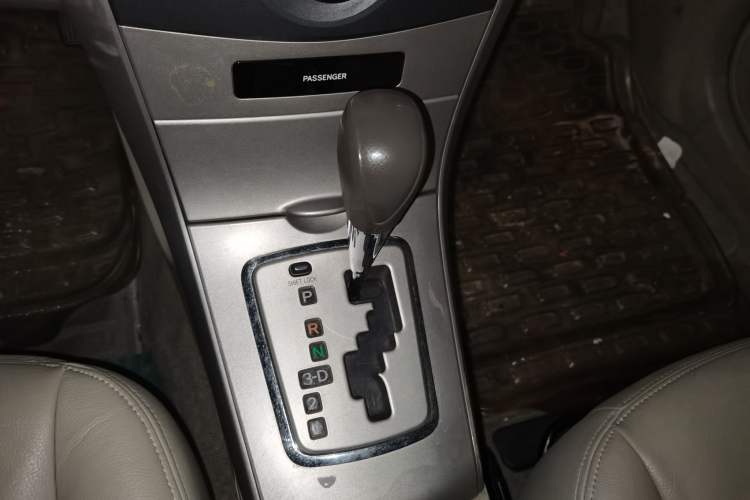 Used Toyota Corolla 2007 1.6L Automatic GL Gear Lever