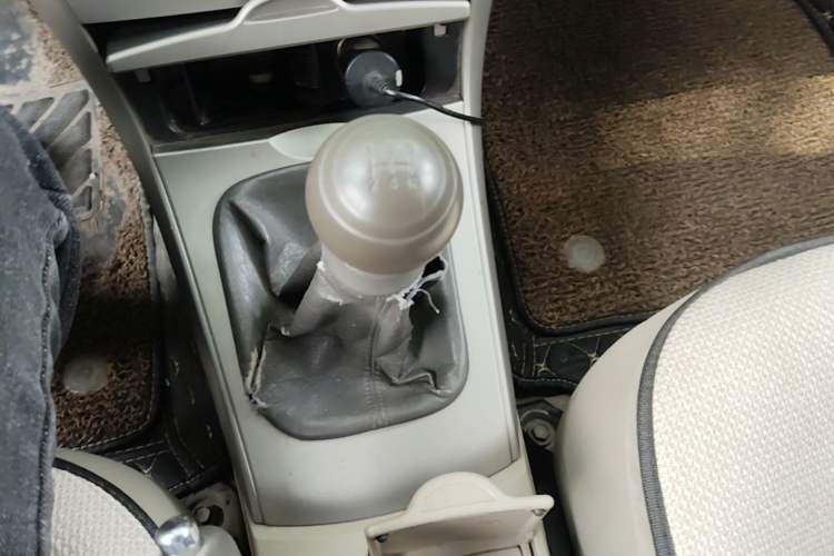 Used Toyota Corolla 2007 1.6L Manual GL Gear Lever