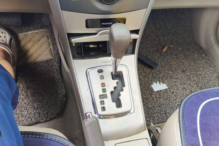 Used Toyota Corolla 2007 1.6L Automatic GL Gear Lever