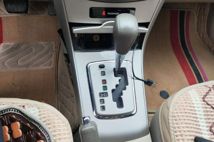 Used Toyota Corolla 2007 1.8L Automatic GL-i Gear Lever