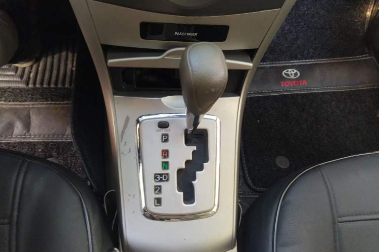 Used Toyota Corolla 2007 1.6L Automatic GL Gear Lever